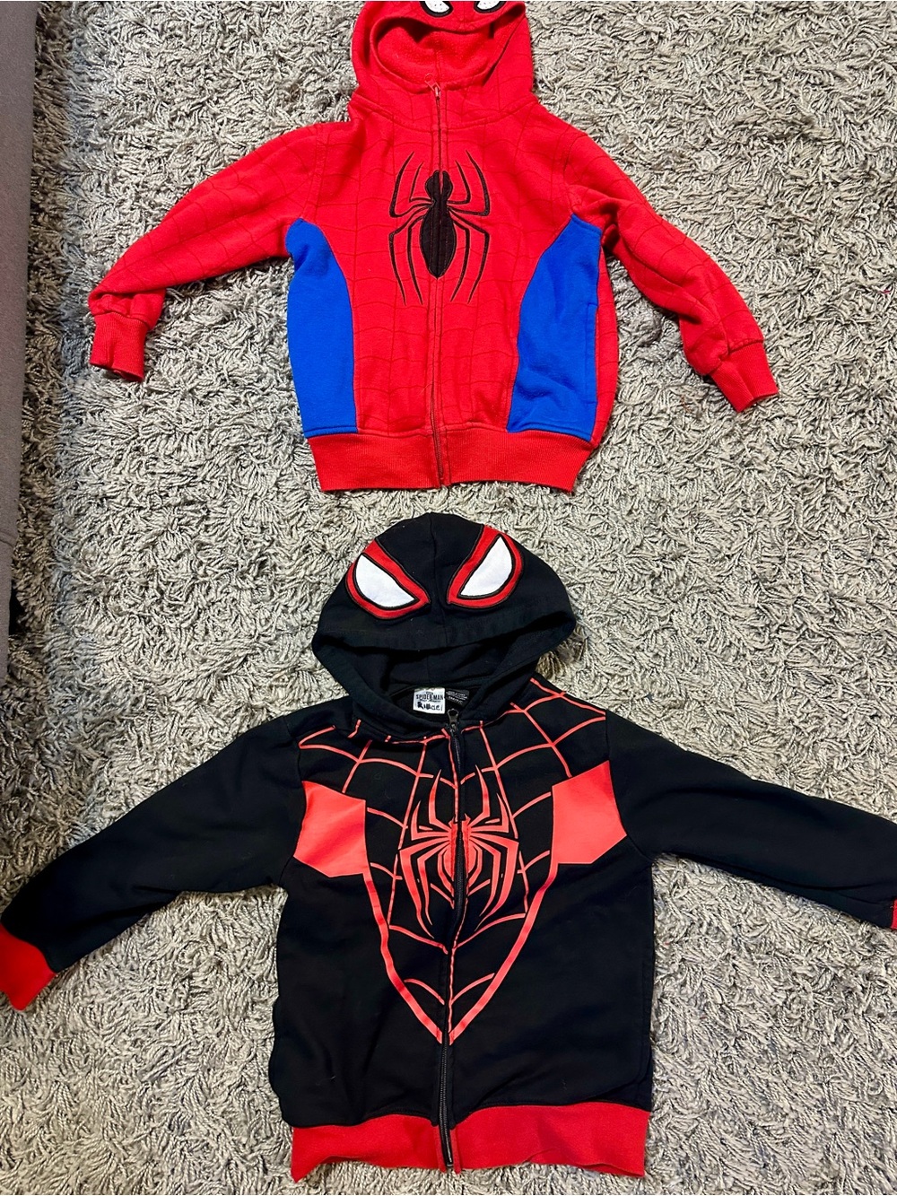 Isaac Mizrahi Red & Blue Spider Hoodie + Black & Red Spider Hoodie Set